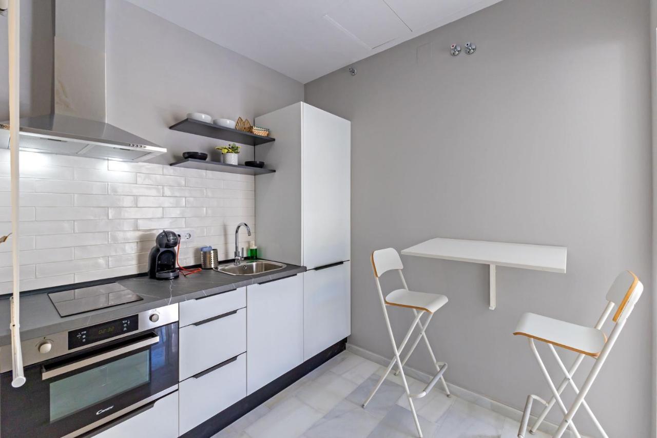 Muro City Center Suite By Valcambre Севиля Екстериор снимка